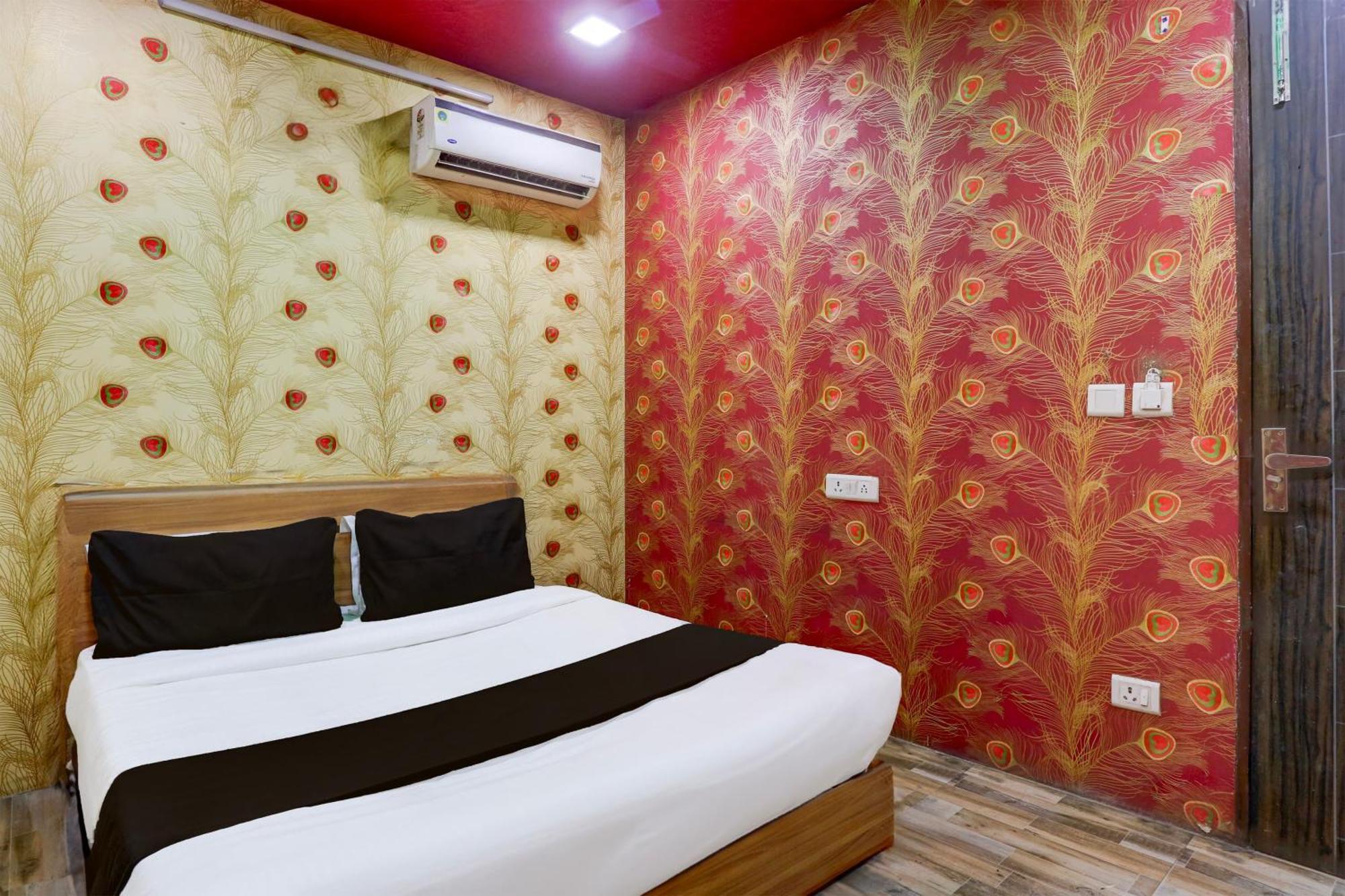 Super Hotel O S J Residency Dillí Exteriér fotografie
